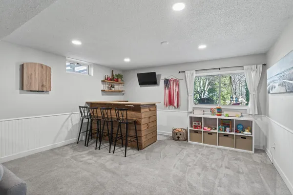 $375,000 | 4608 Manchester Road, Mound, MN 55364