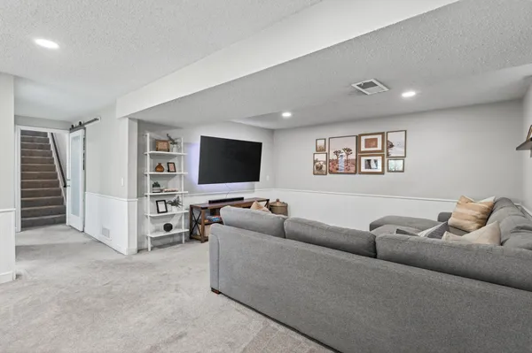 $375,000 | 4608 Manchester Road, Mound, MN 55364