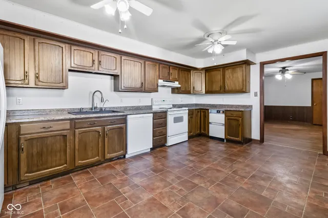 $185,000 | 122 South 4th Street, Tipton, IN 46072