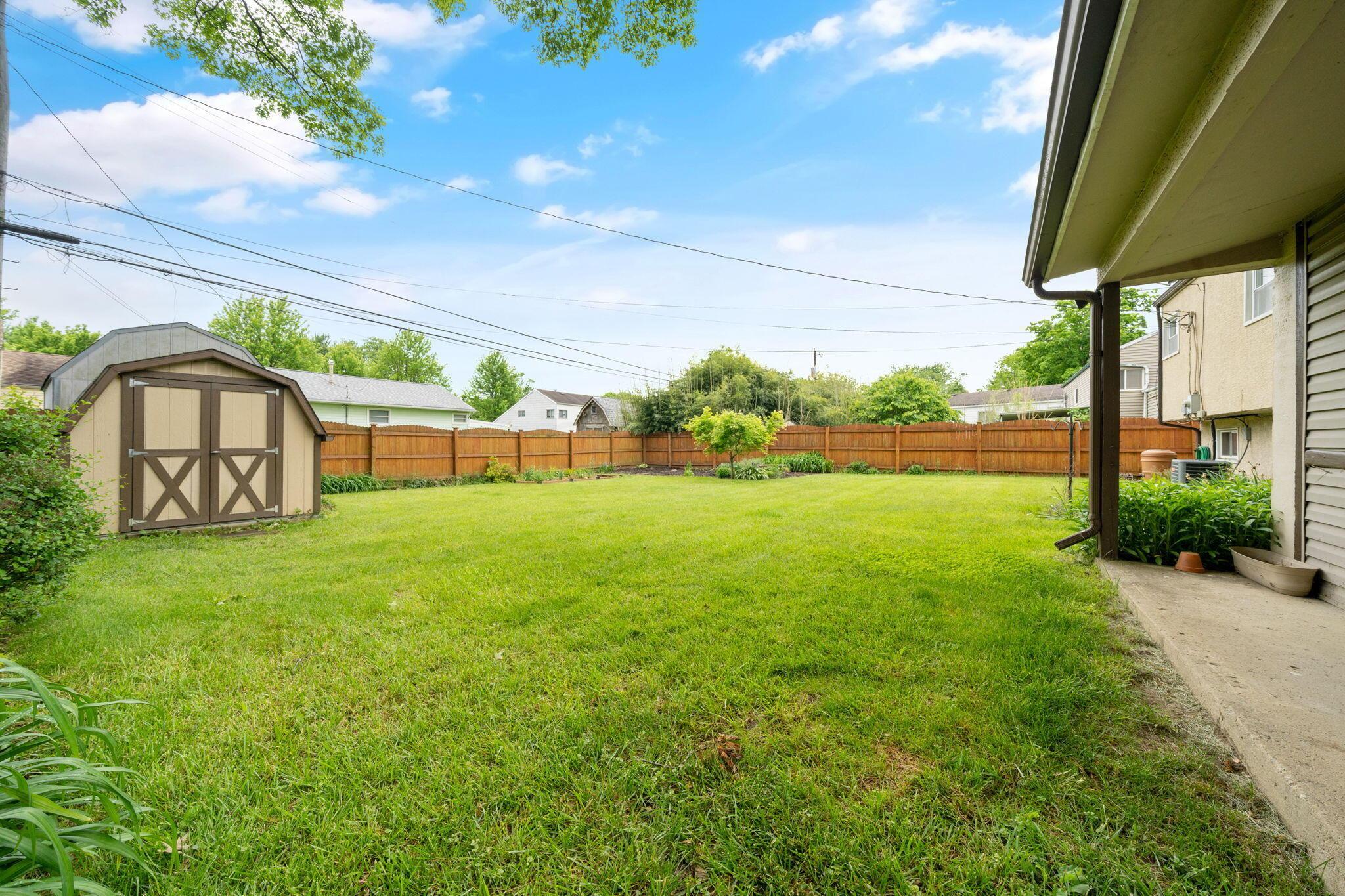 4901 Justin Road Columbus, OH 43227 - Photo 23 of 30 Exterior Back