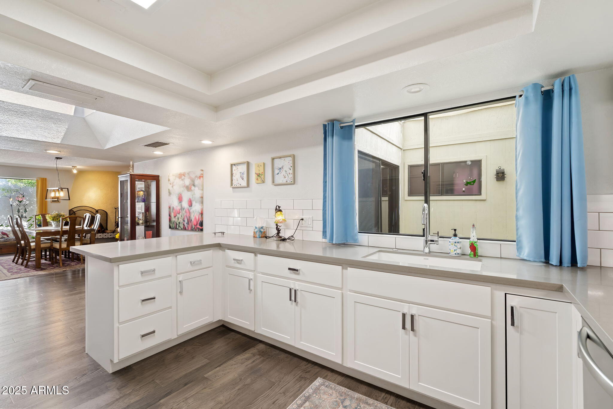 7217 North 6th Way Phoenix, AZ 85020 - Photo 24 of 43 a spacious bathroom with a double vanity sink and a large mirror