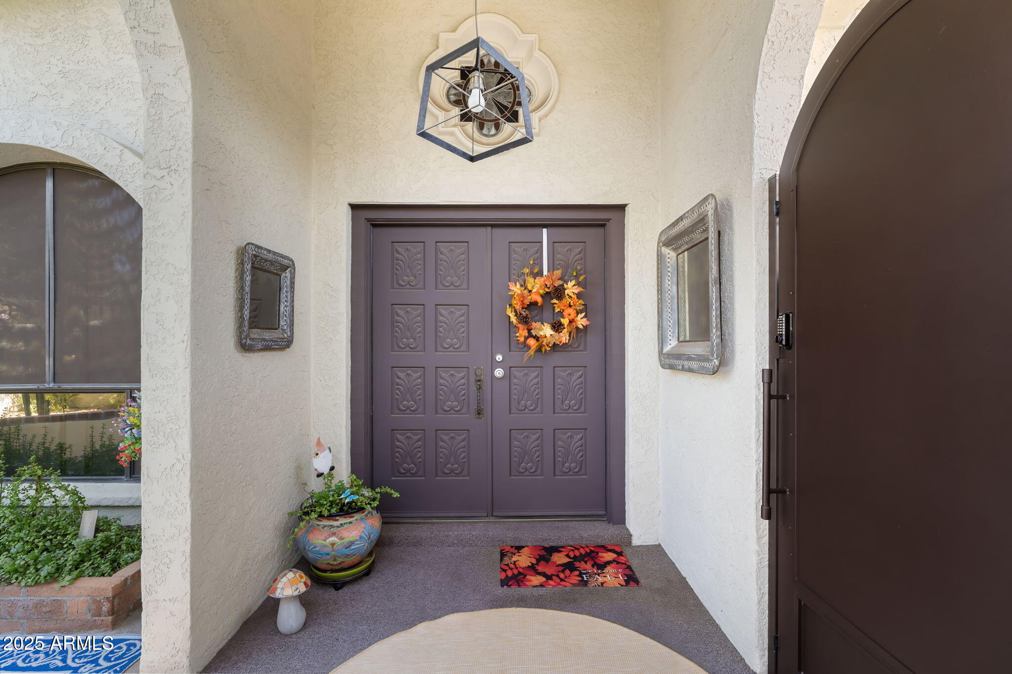 7217 North 6th Way Phoenix, AZ 85020 - Photo 3 of 43