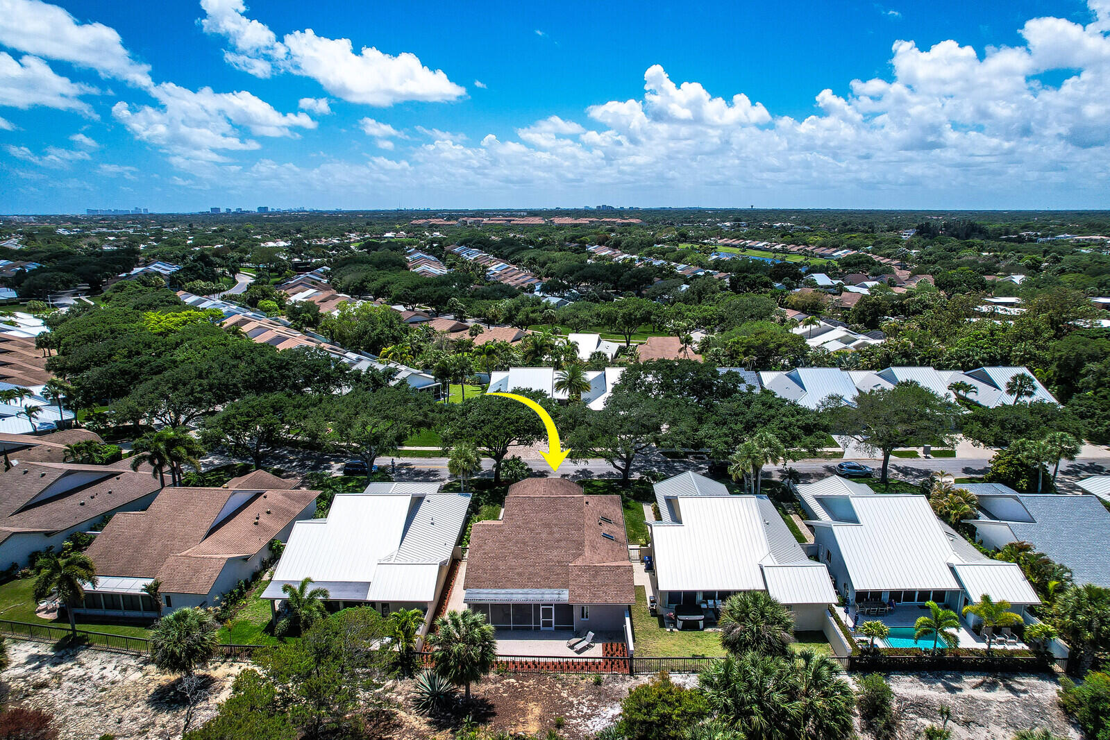 327 Ridge Road Jupiter, FL 33477 - Photo 39 of 52 58_Arrow_1_mls