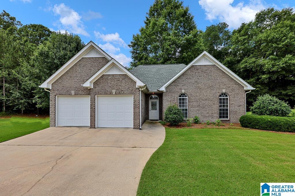 208 King Arthur Place Alabaster, AL 35007 - Photo 1 of 25