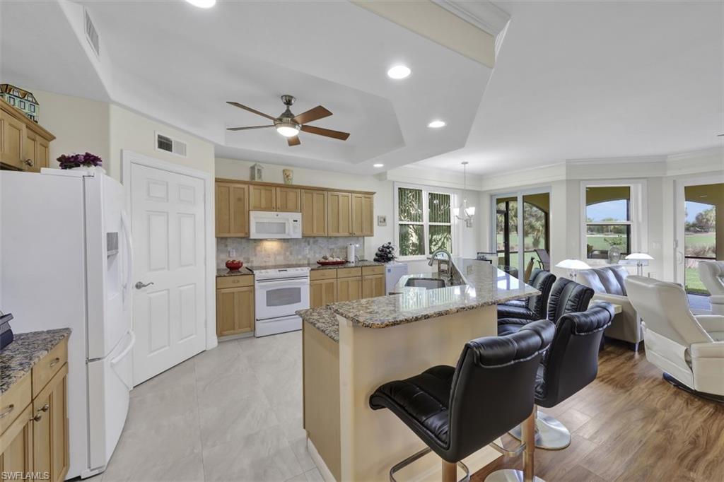 1276 Rialto Way, Unit 101 Naples, FL 34114 - Photo 9 of 37