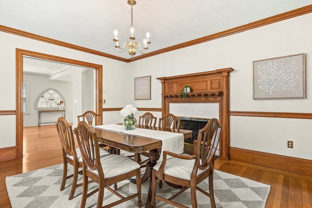 19 Glengarry Road Winchester, MA 01890 - Photo 16 of 42