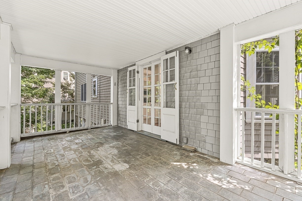 19 Glengarry Road Winchester, MA 01890 - Photo 23 of 42