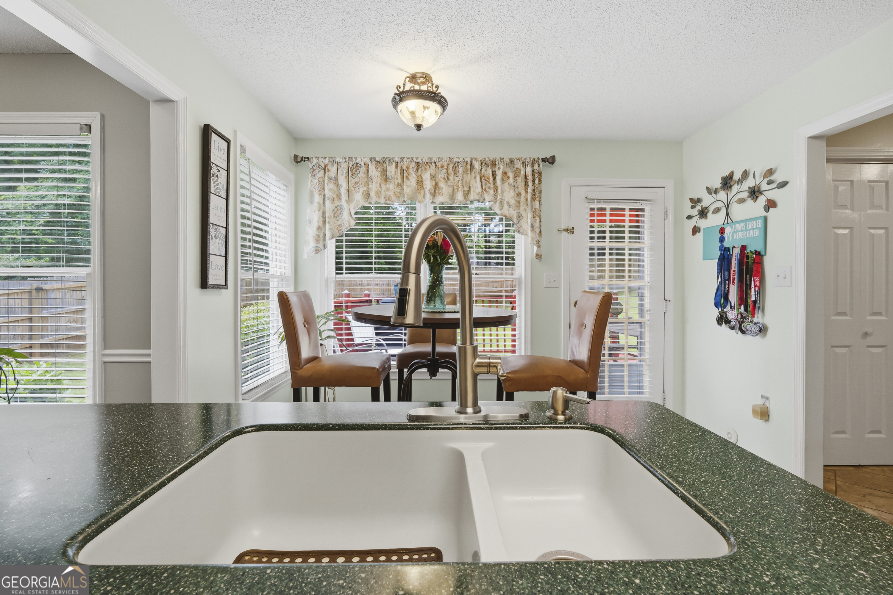 222 Chadwick Circle Macon, GA 31210 - Photo 15 of 39