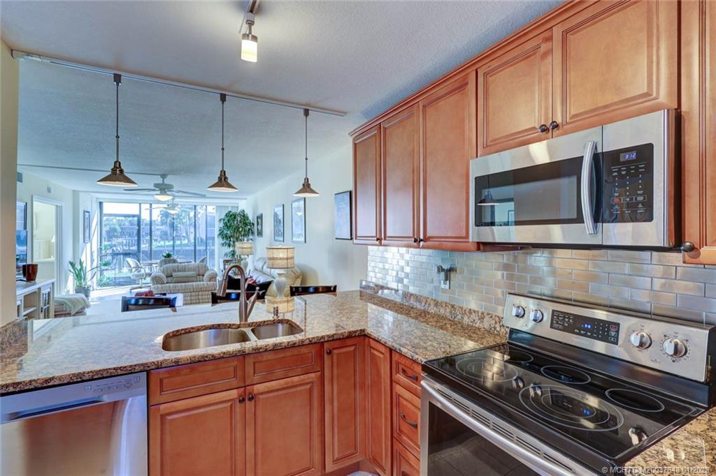 1950 Southwest Palm City Road, Unit 6102 Stuart, FL 34994 - Photo 7 of 55 Gallery Image 7