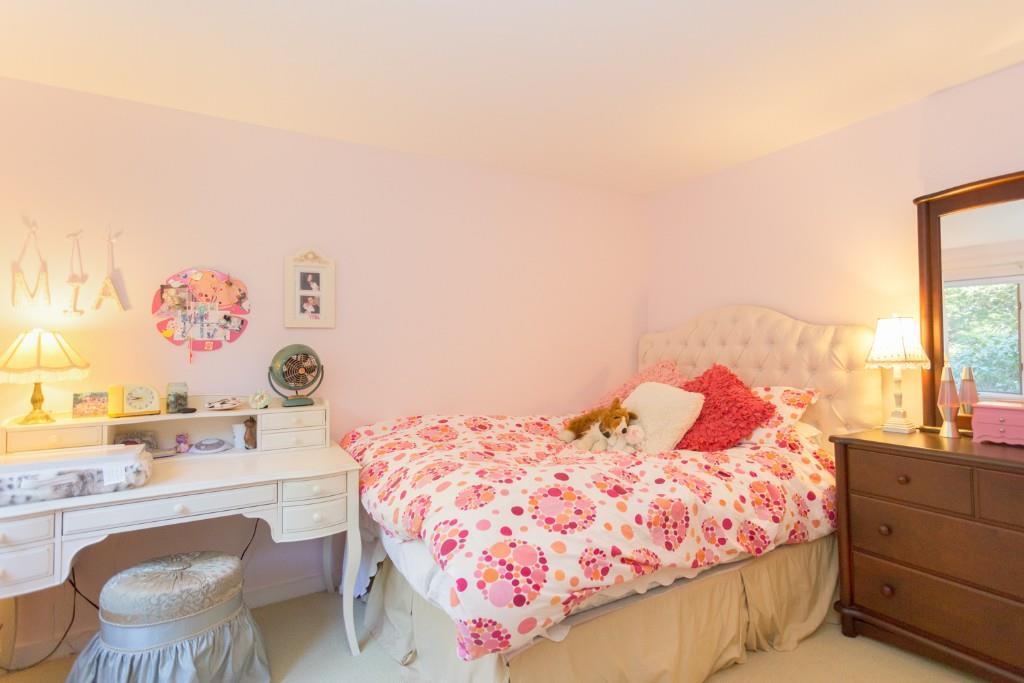 1 Fox Run Road Falmouth, ME 04105 - Photo 17 of 28 Bedroom