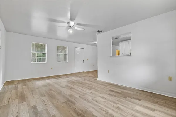 $1,425 | 1304 Delano Street, Unit B, Austin, TX 78721