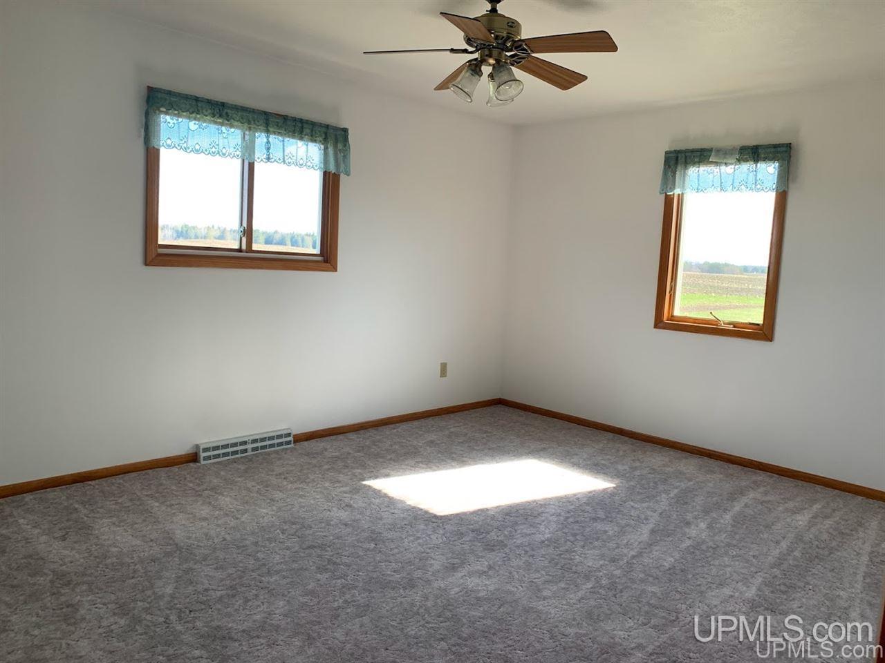 3080 14th Road Escanaba, MI 49829 - Photo 10 of 30