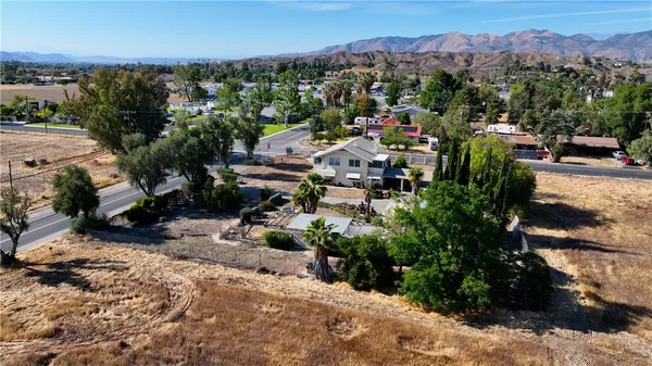 $1,050,000 | 41531 Acacia E Avenue, Hemet, CA 92544