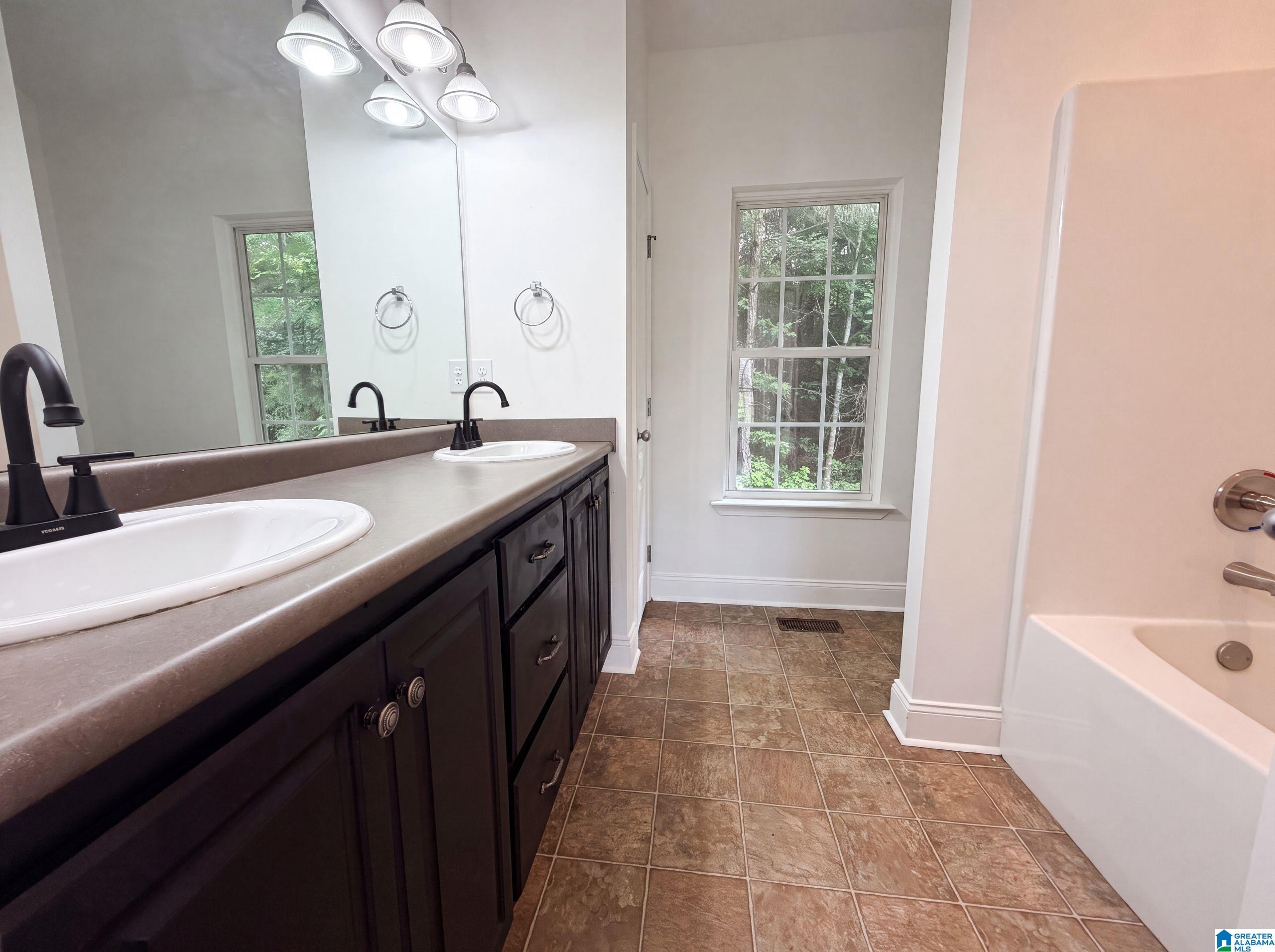 100 Miranda Road Warrior, AL 35180 - Photo 13 of 20