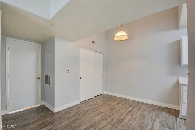 $1,500 | 950 Seven Hills Drive, Unit 222, Henderson, NV 89052