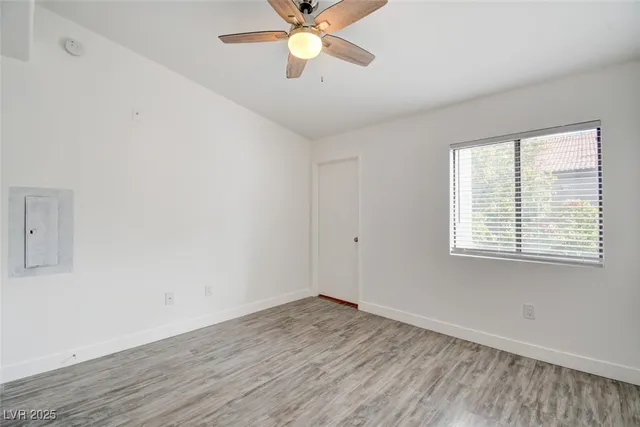 $1,450 | 950 Seven Hills Drive, Unit 222, Henderson, NV 89052