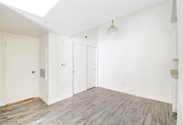 $1,450 | 950 Seven Hills Drive, Unit 222, Henderson, NV 89052