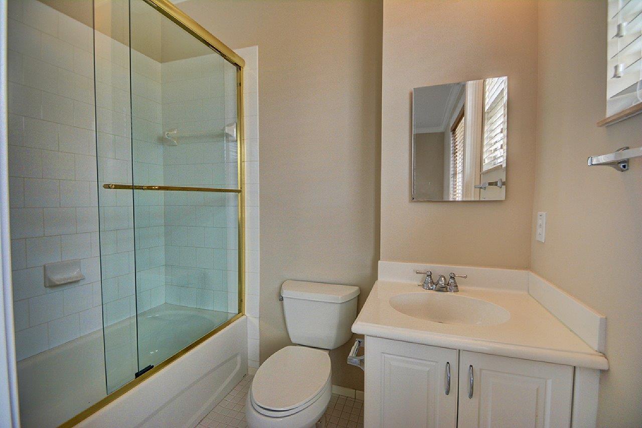 3821 Northwest 5th Terrace Boca Raton, FL 33431 - Photo 22 of 29 Guest Bathroom