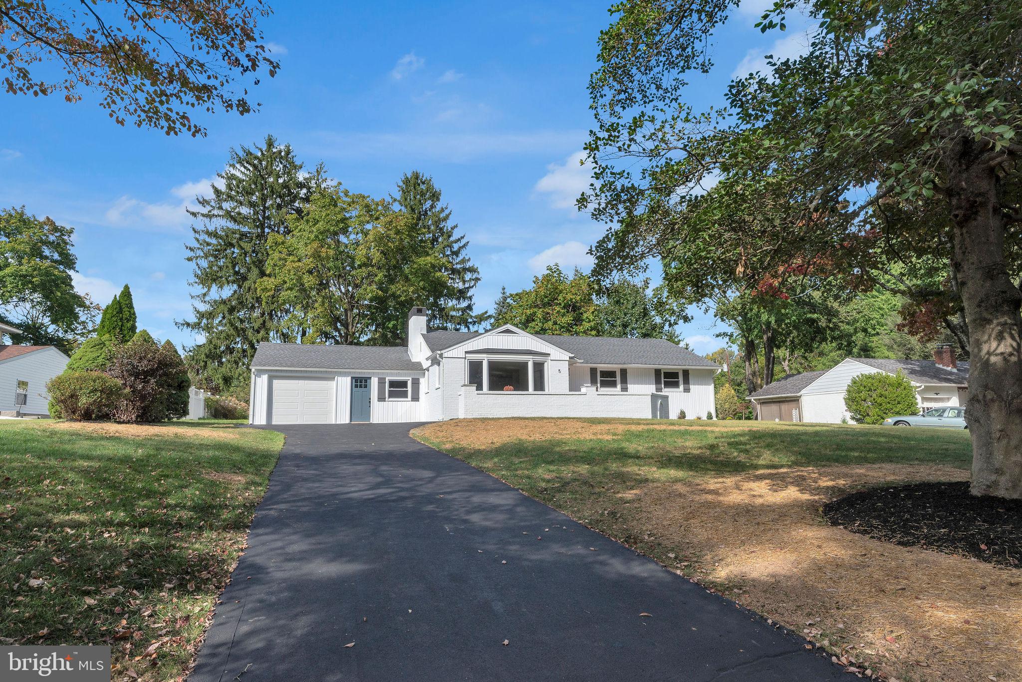 5 Spring Lane Yardley, PA 19067 - Photo 2 of 64 Front of home with driveway
