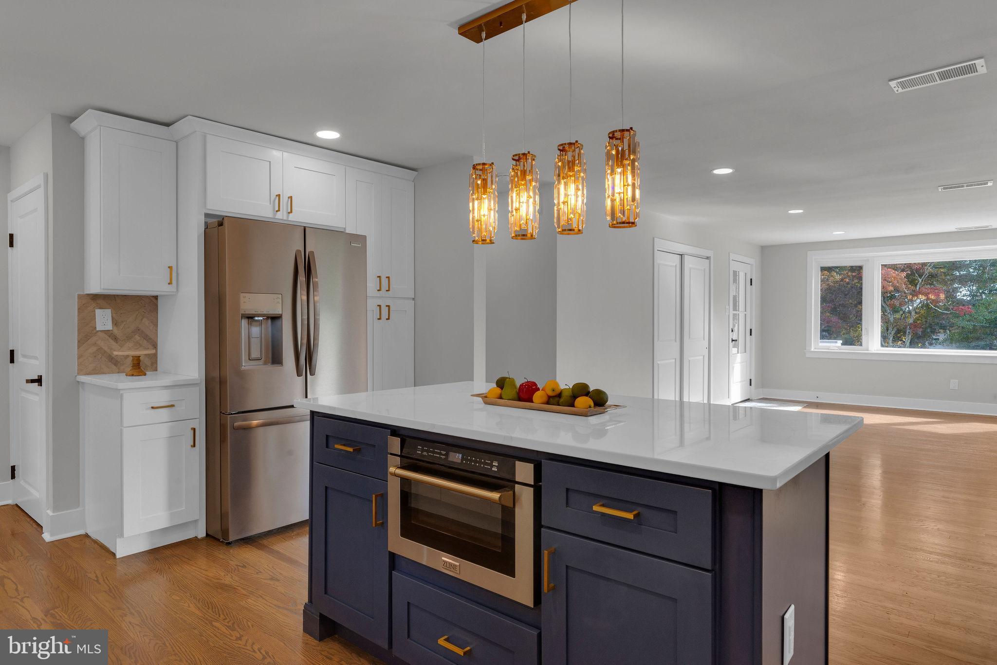 5 Spring Lane Yardley, PA 19067 - Photo 23 of 64 Kitchen island: close-up