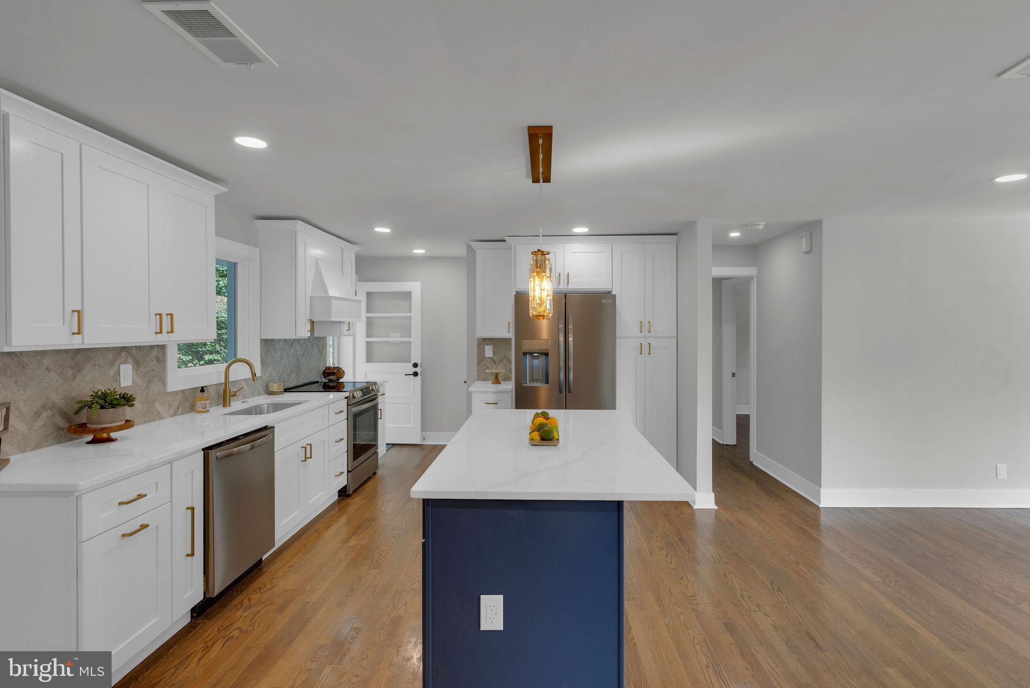 5 Spring Lane Yardley, PA 19067 - Photo 29 of 64 Breakfast area to kitchen