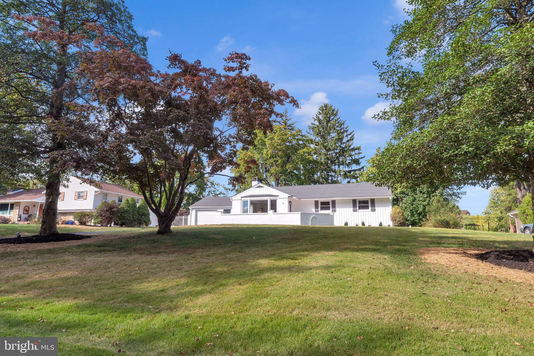 5 Spring Lane Yardley, PA 19067 - Photo 3 of 64 Front yard