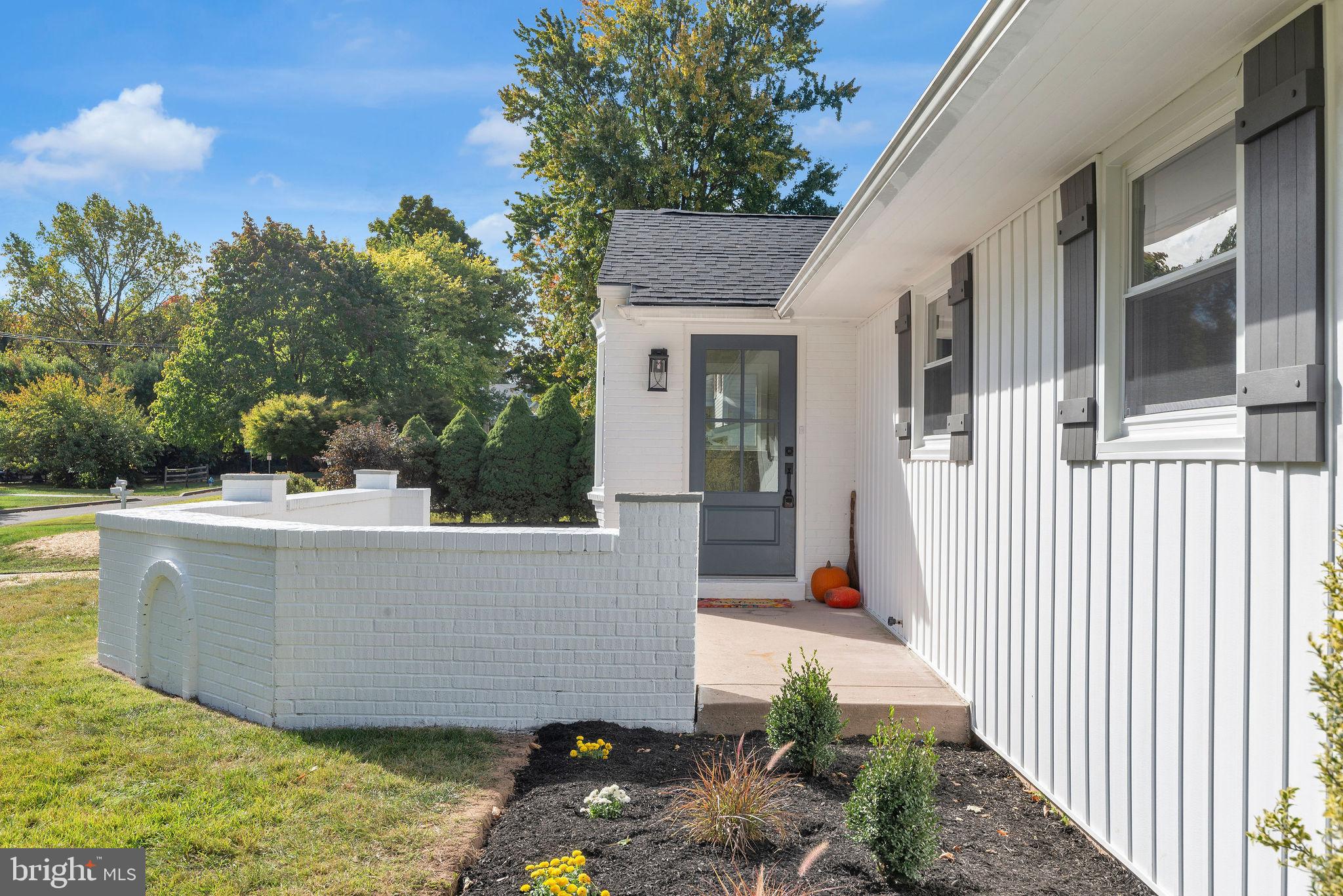 5 Spring Lane Yardley, PA 19067 - Photo 10 of 64 Main entrance