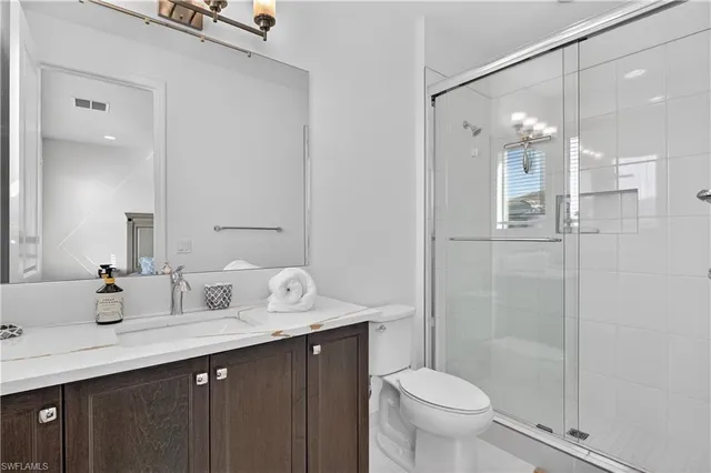 $1,100,000 | 20908 Thistle Leaf Lane, Estero, FL 33928