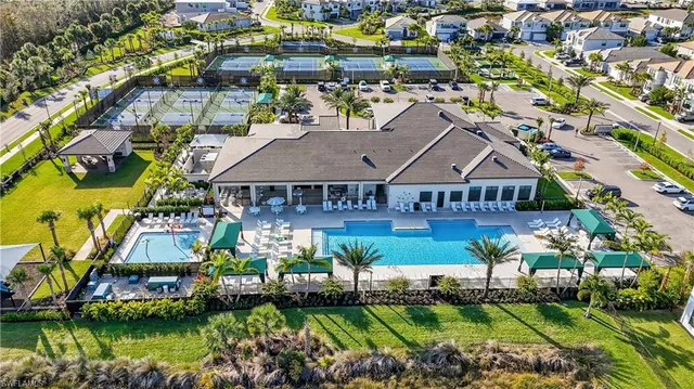 $1,100,000 | 20908 Thistle Leaf Lane, Estero, FL 33928
