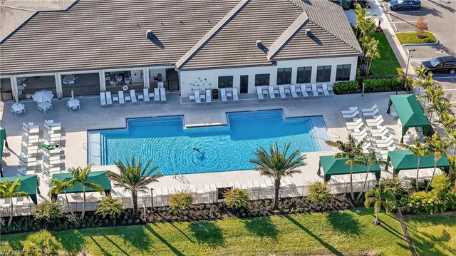 $1,100,000 | 20908 Thistle Leaf Lane, Estero, FL 33928