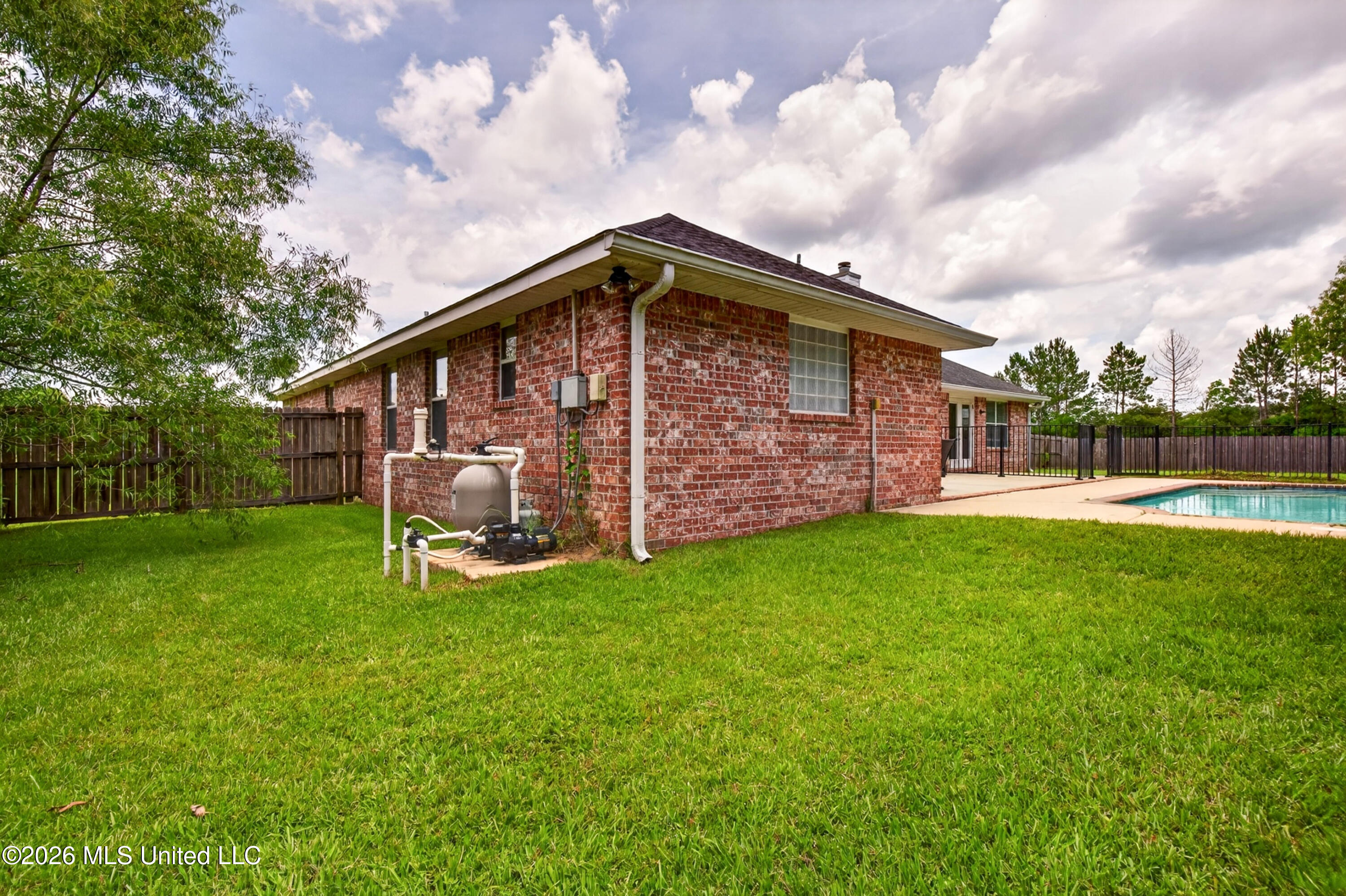 10331 Maple Cove Ocean Springs, MS 39565 - Photo 37 of 41 10331MapleCove-42