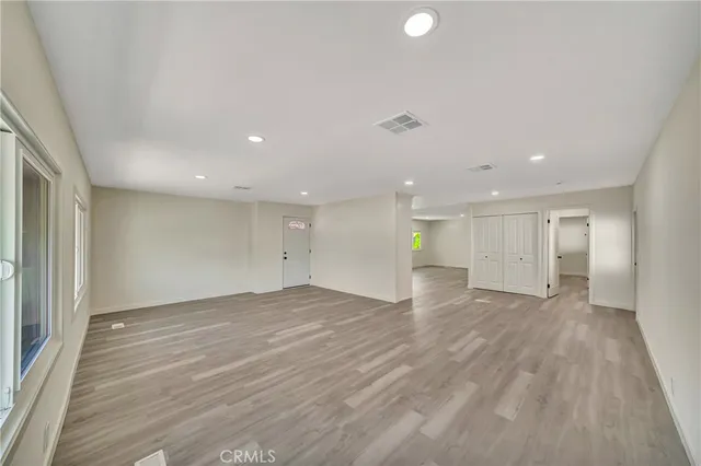 $275,000 | 27361 Sierra Highway, Unit 109, Canyon Country, CA 91351