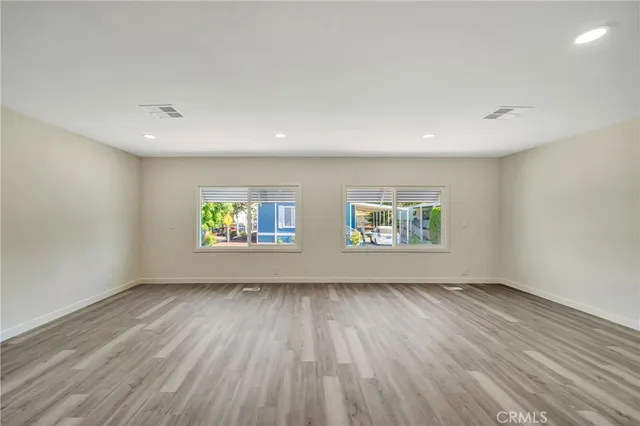 $275,000 | 27361 Sierra Highway, Unit 109, Canyon Country, CA 91351