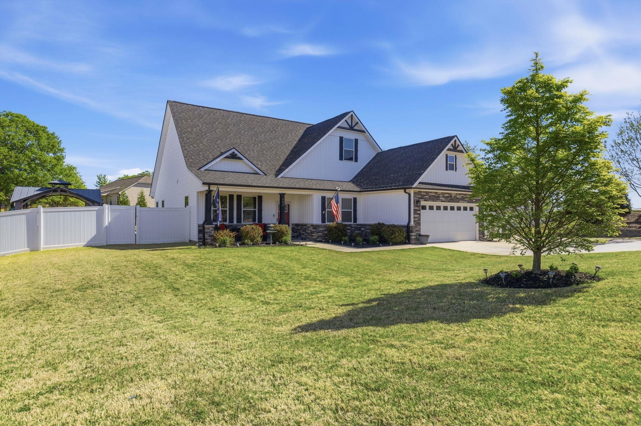 404 Josie Way Boiling Springs, SC 29316 - Photo 2 of 50