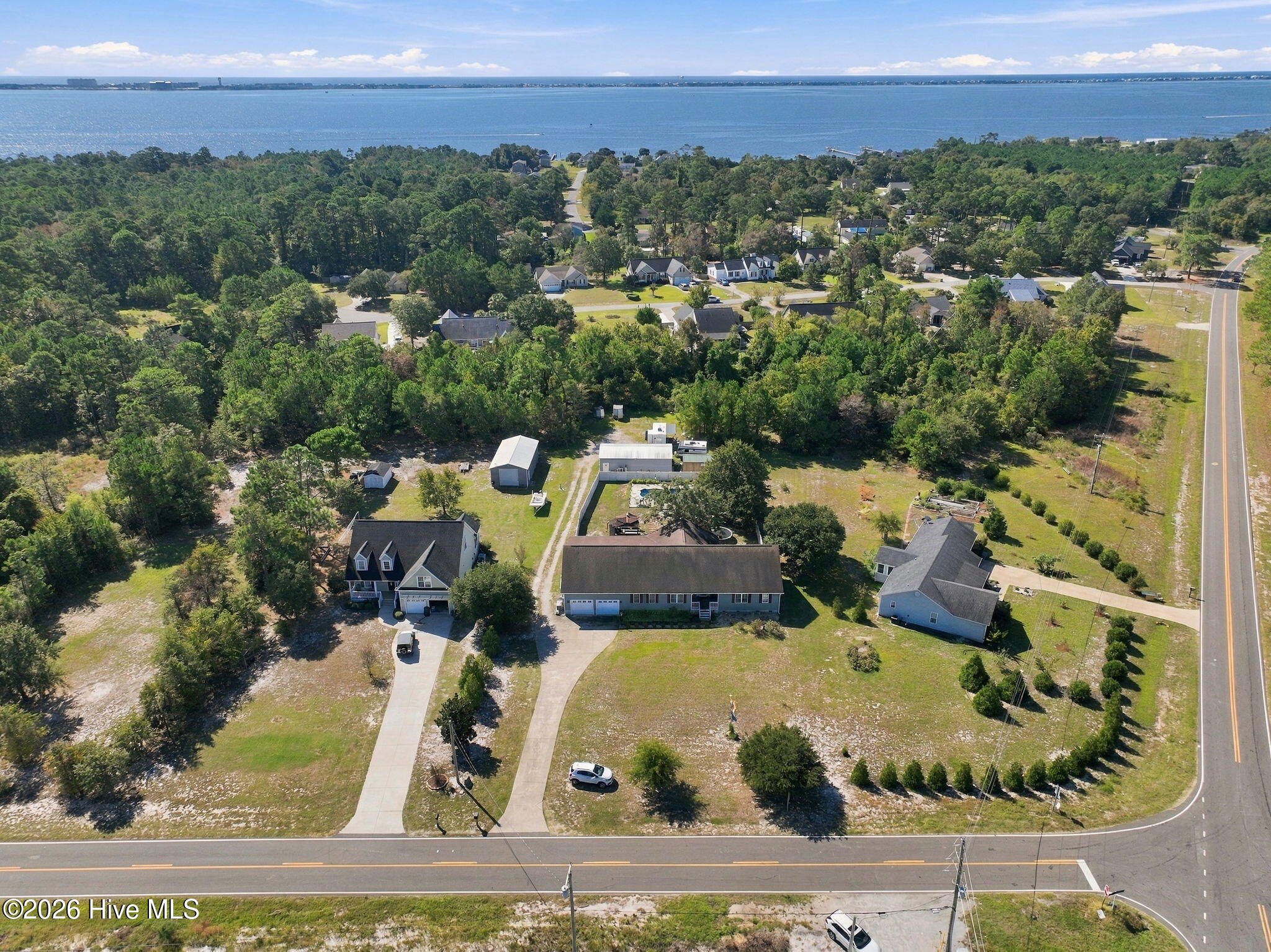 419 George Taylor Road Newport, NC 28570 - Photo 5 of 9 5-web-or-mls-419 George Taylor 005