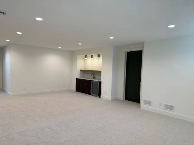 $1,385,962 | Xxx2 Xxx2 Timberland Trail, Eden Prairie, MN 55347