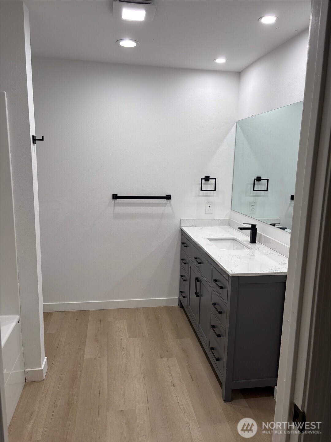 464 Southwest William Avenue Chehalis, WA 98532 - Photo 16 of 20