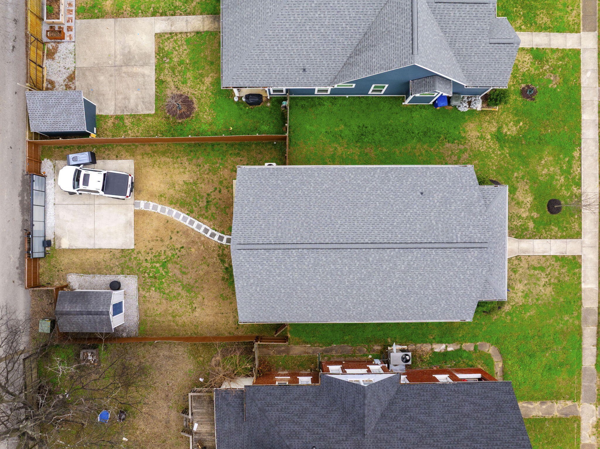 2115 Union Avenue Chattanooga, TN 37404 - Photo 51 of 54 an aerial view of a house with a yard basket ball court and outdoor seating