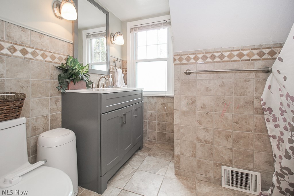 28618 Forest Road Willowick, OH 44095 - Photo 20 of 29 Gallery Image 20