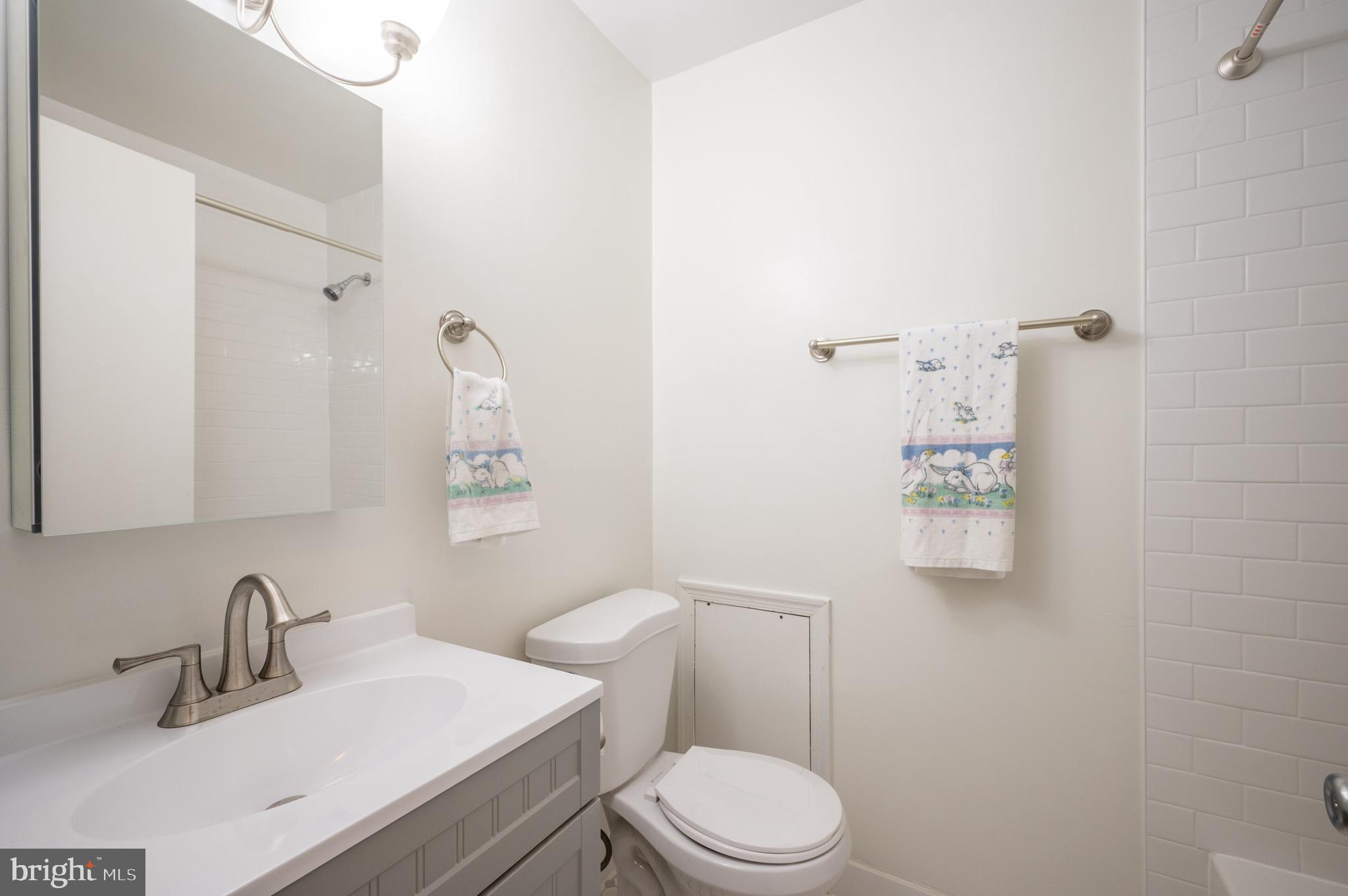 6002 River Road Bethesda, MD 20817 - Photo 24 of 39 Renovated Main Level Hall Full Bath