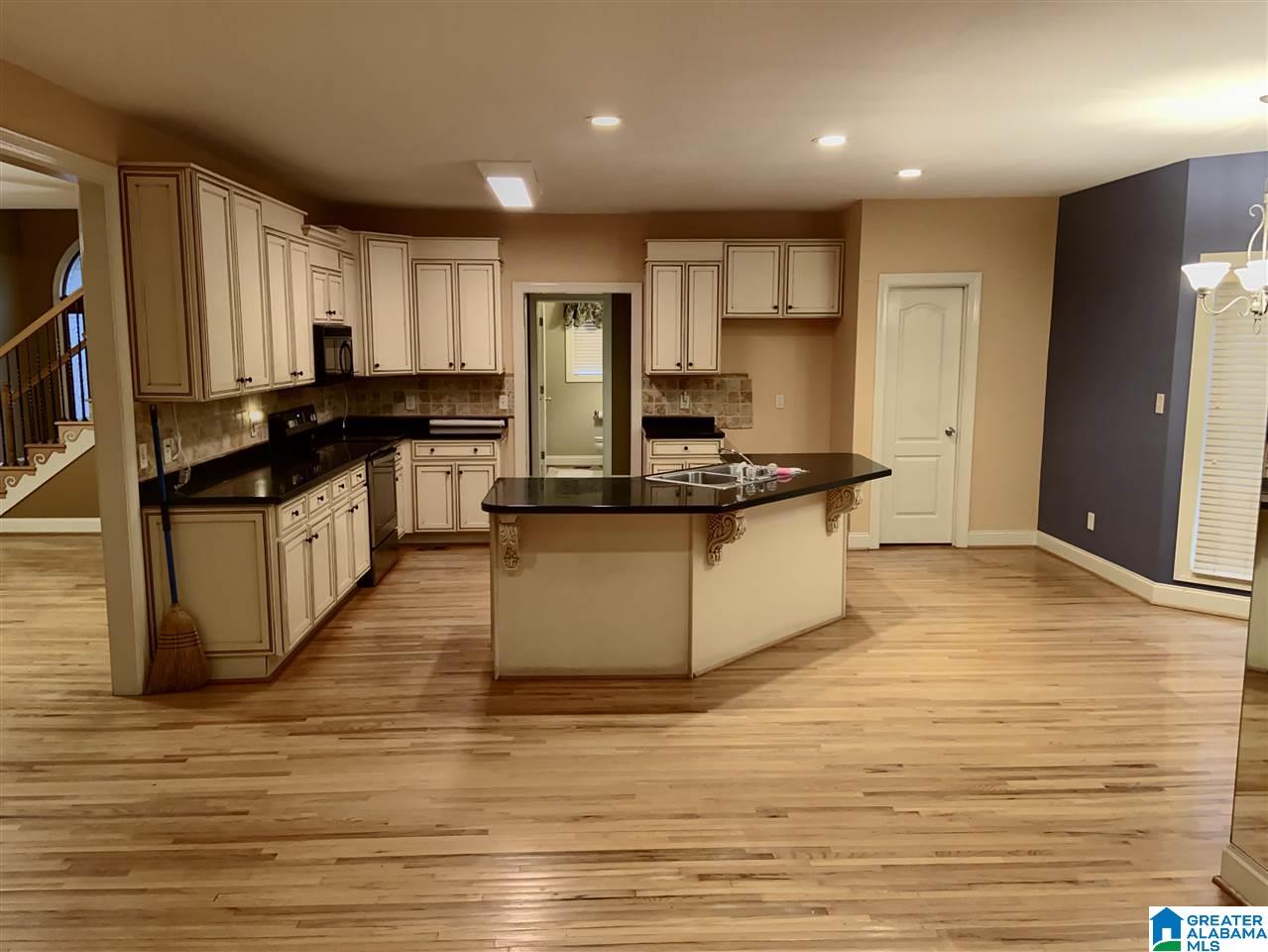 1619 Quail Ridge Drive Gardendale, AL 35071 - Photo 16 of 35
