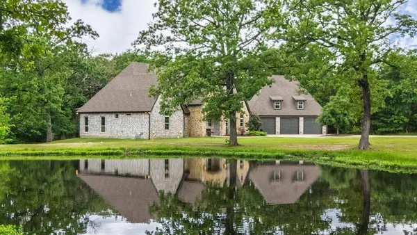 $724,900 | 11374 Highway 154, Yantis, TX 75497