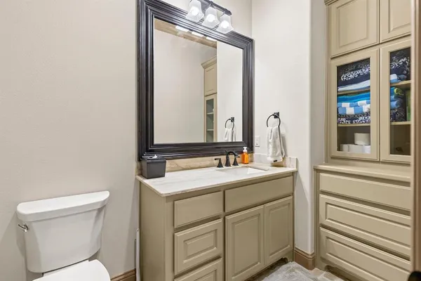 $724,900 | 11374 Highway 154, Yantis, TX 75497