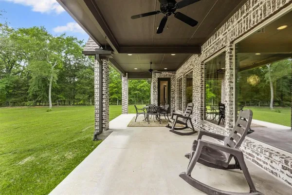 $724,900 | 11374 Highway 154, Yantis, TX 75497