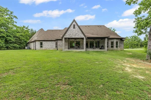 $724,900 | 11374 Highway 154, Yantis, TX 75497