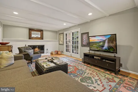 $1,150,000 | 11804 Stonewood Lane, North Bethesda, MD 20852