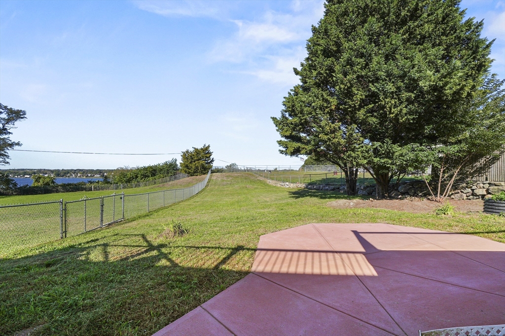 3896 North Main Street Fall River, MA 02720 - Photo 32 of 34