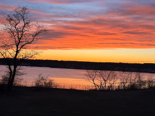 $650,000 | 3896 North Main Street, Fall River, MA 02720