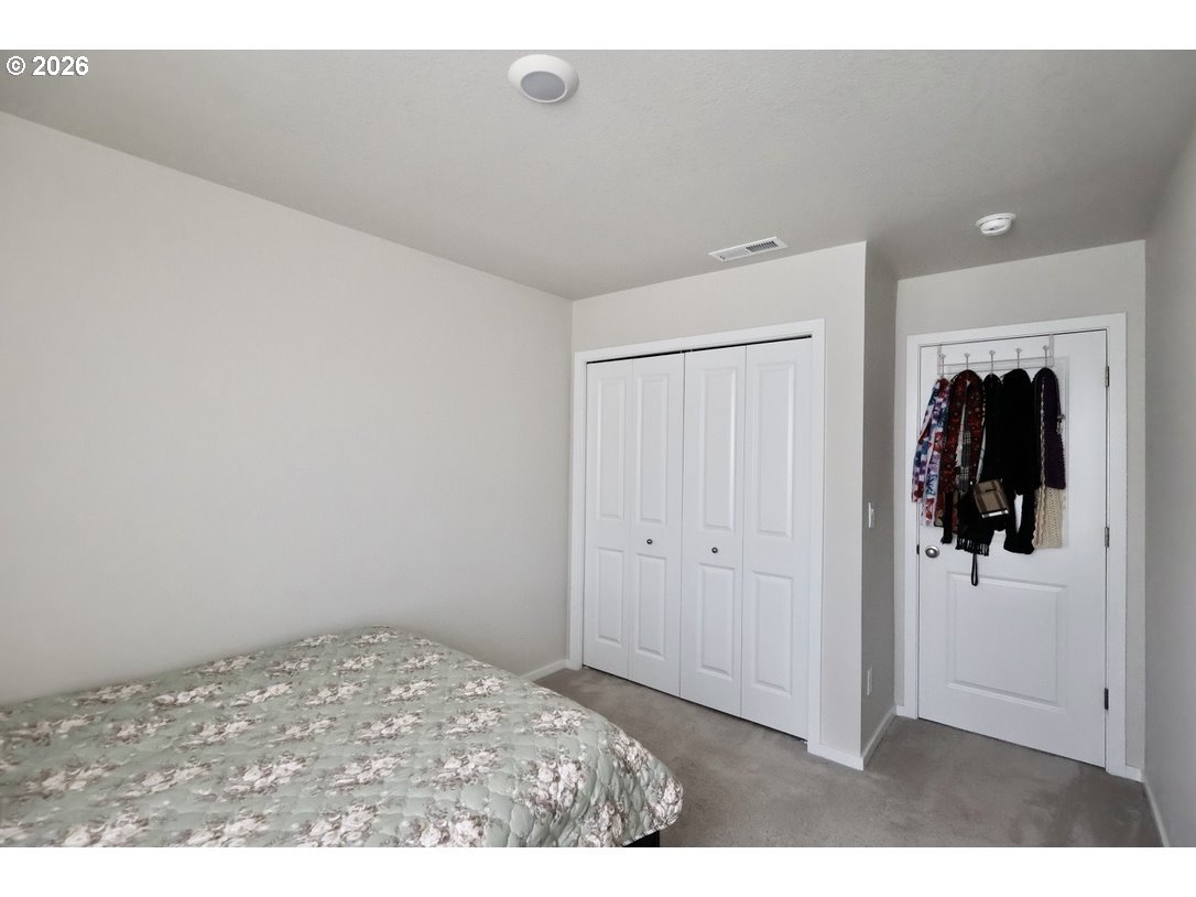 2289 30th Place Springfield, OR 97477 - Photo 11 of 14 Bedroom