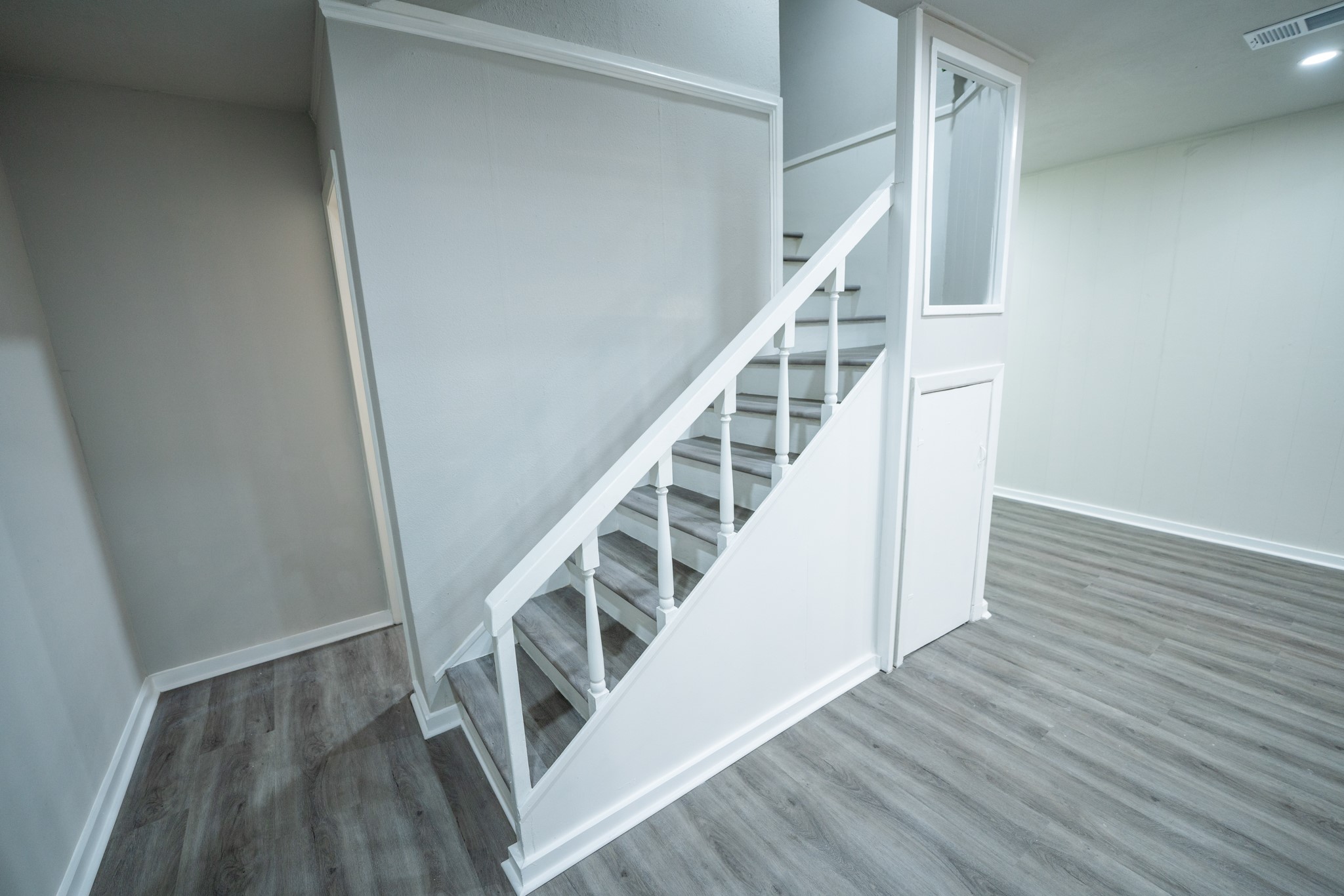 2145 16th Street Hempstead, TX 77445 - Photo 6 of 43 a view of entryway with wooden floor